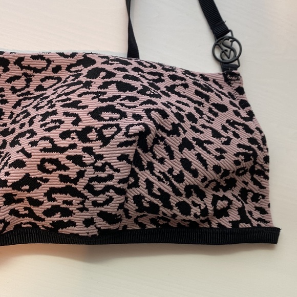 Victoria’s Secret Leopard Bikini Top - Picture 3 of 6